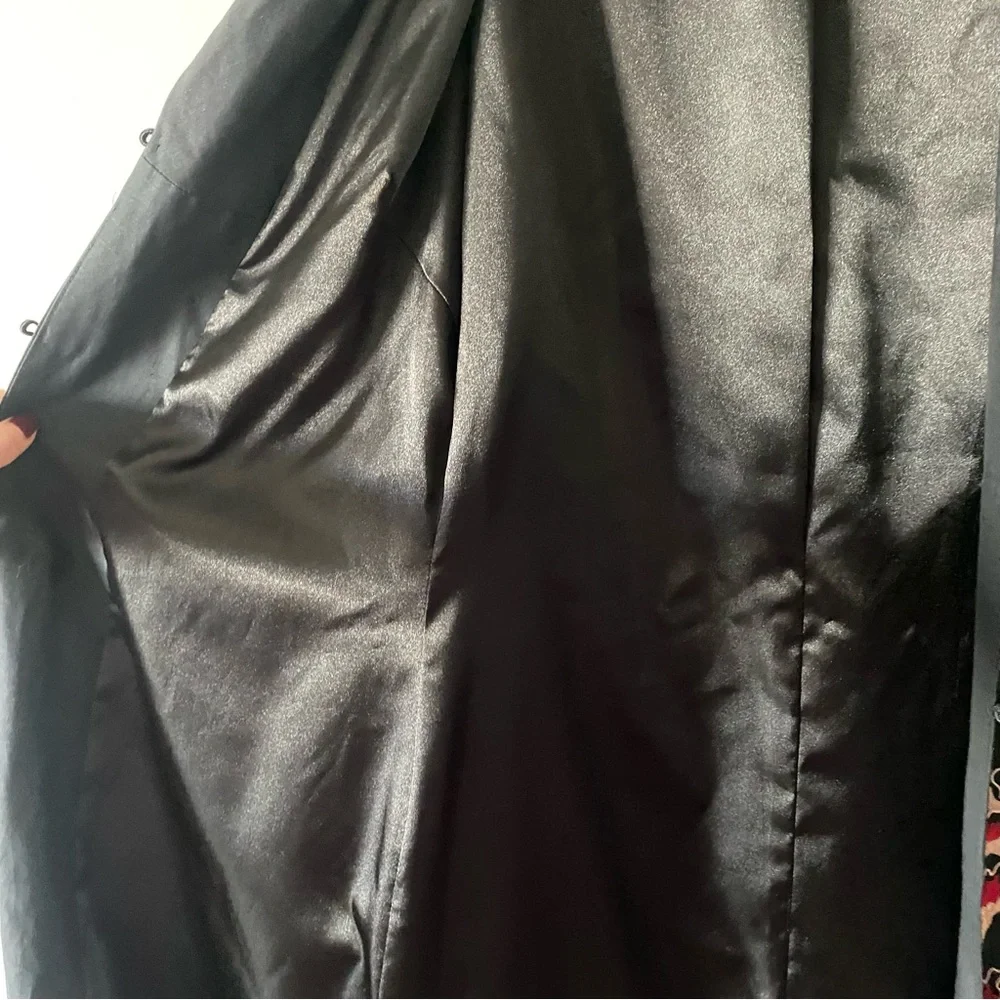 Vintage SUE WONG Floral Print Embroidered Appliqué  Asian Inspired Trench Coat - Picture 9 of 16